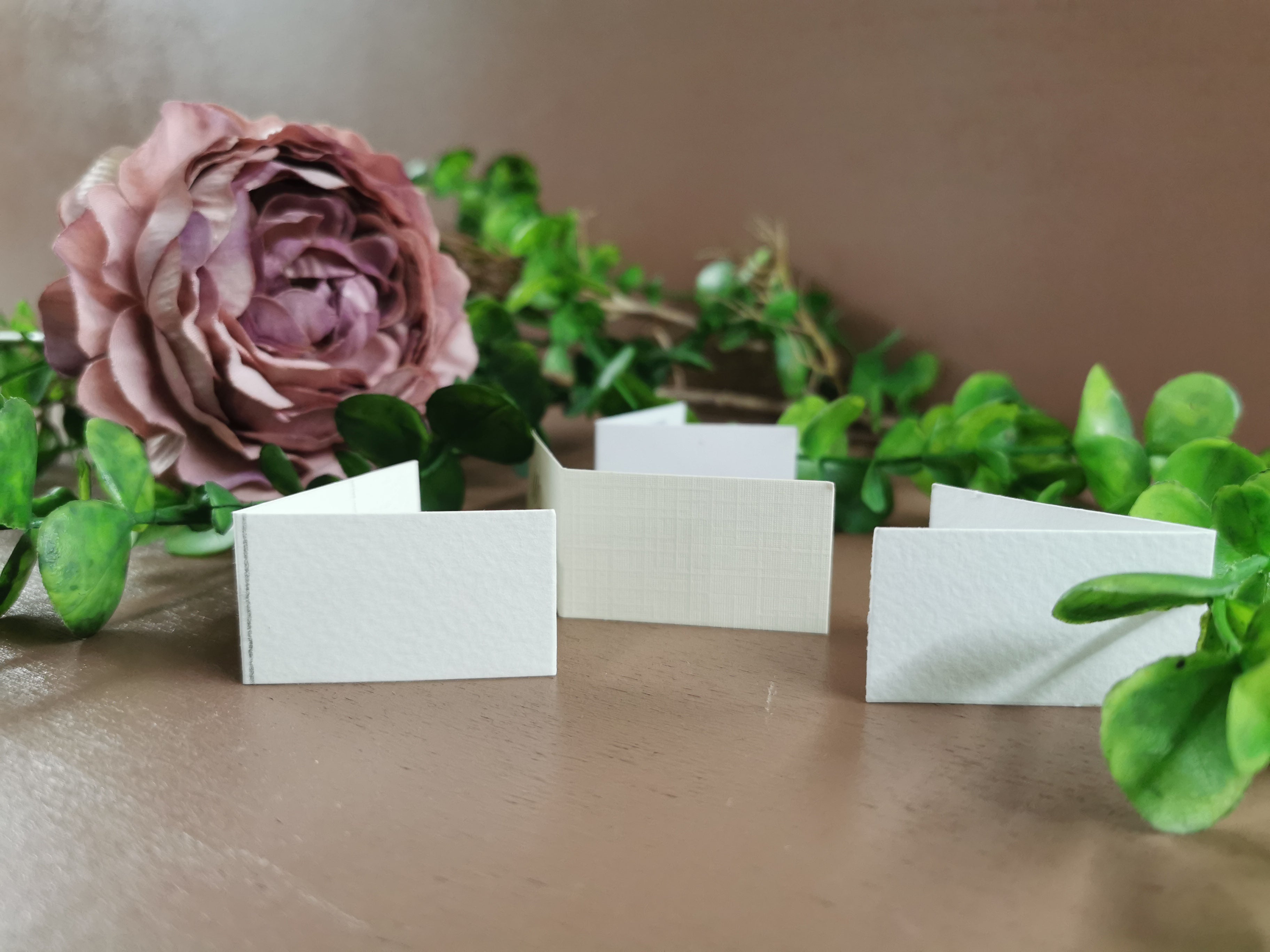 Bomboniera uncinetto a forma di fiore - Aroma di Vaniglia Bomboniera uncinetto a forma di fiore - Aroma di Vaniglia